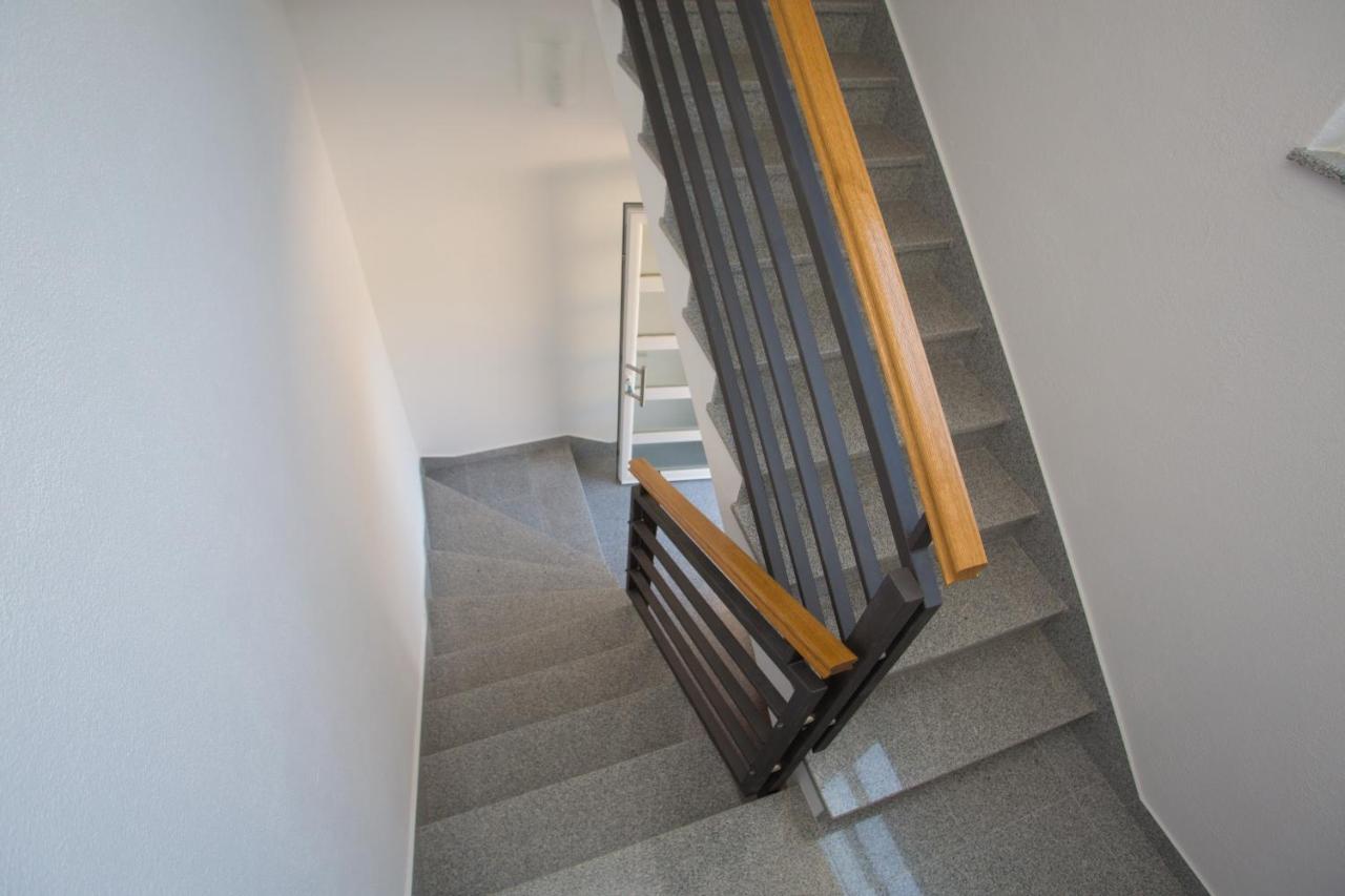 Apartment Mare Krvavica Buitenkant foto